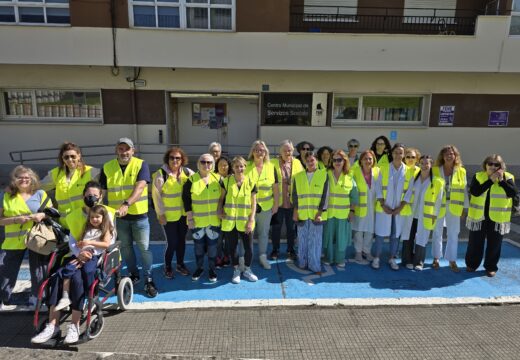 As mulleres de Fene reivindican o dereito a desfrutar dunha vida saudábel